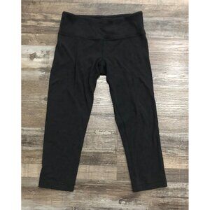 Lululemon Crop Leggings Womens Size 6 Black Athletic 21" Inseam